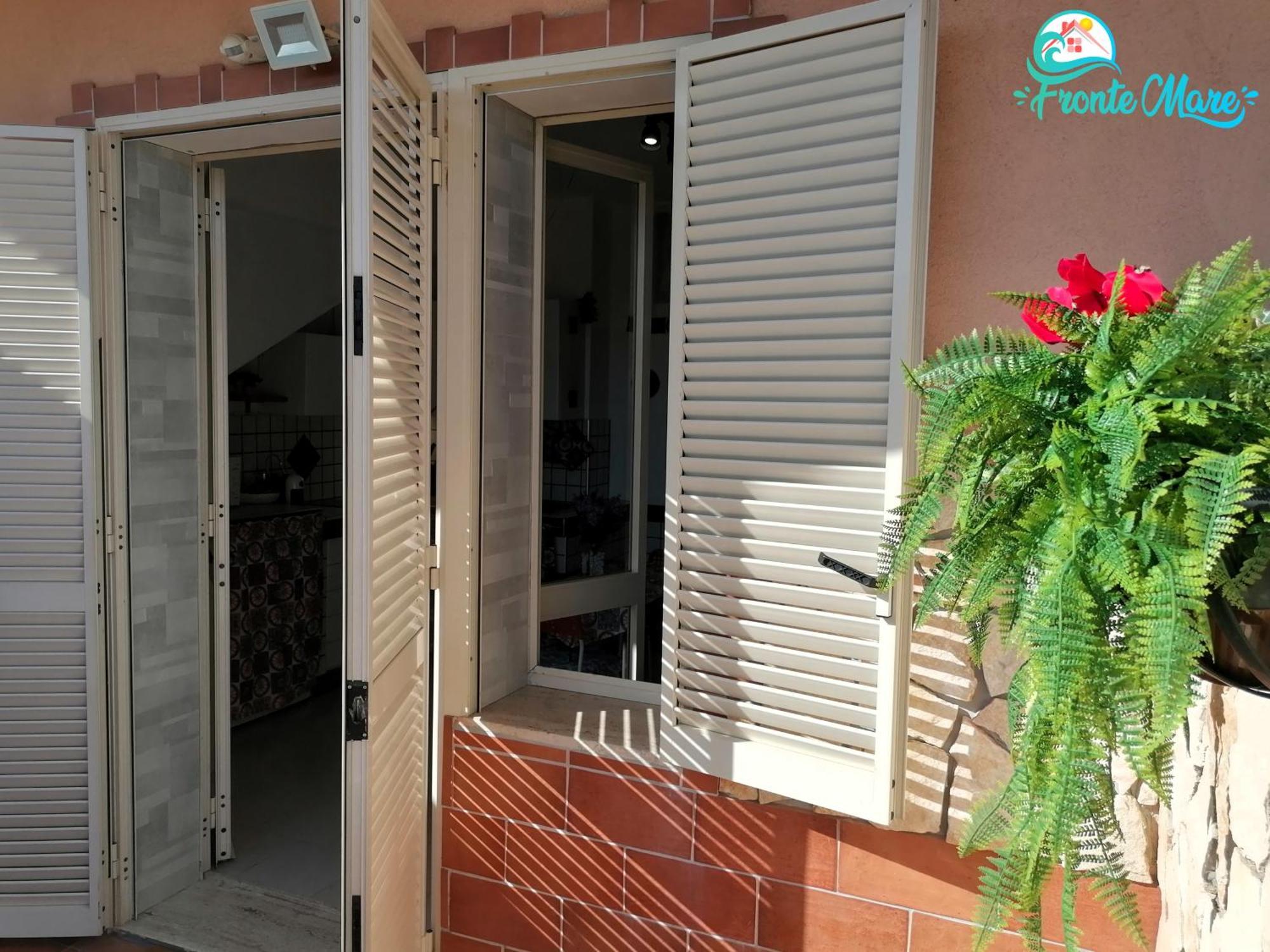 Casa Fronte Mare Villa Santa Teresa Di Riva Eksteriør bilde